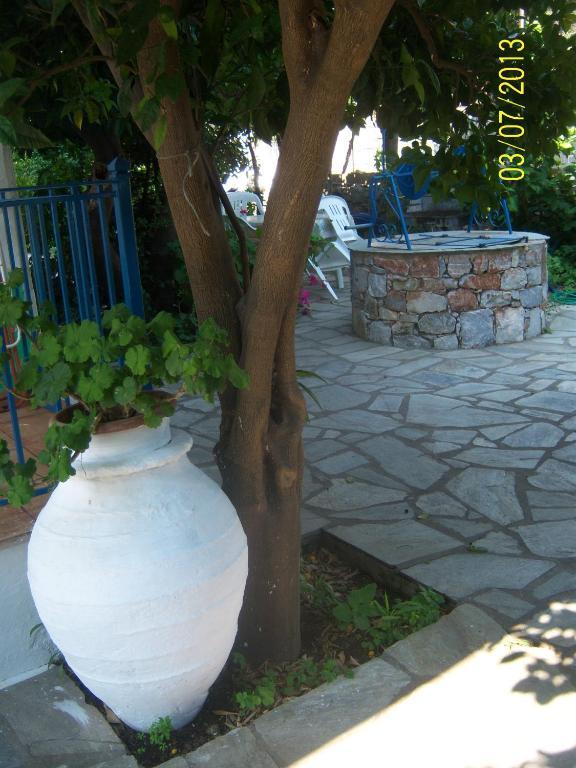 Smile Stella Studios Skopelos Habitación foto