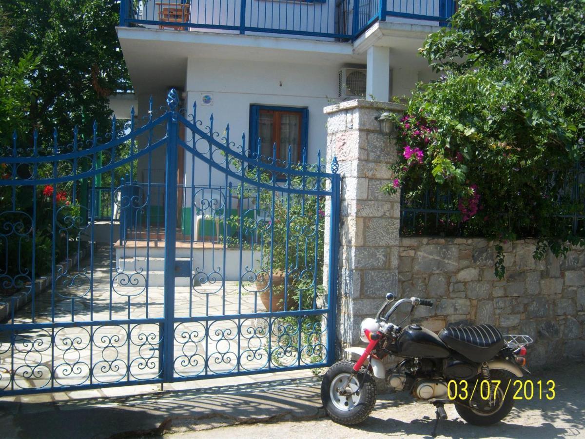 Smile Stella Studios Skopelos Habitación foto